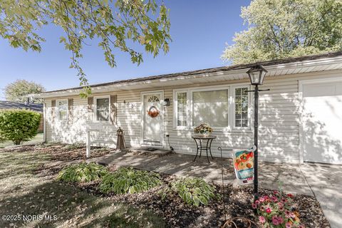 Tiny photo for 600 Charles Avenue, Findlay, OH 45840 (MLS # 10000208)