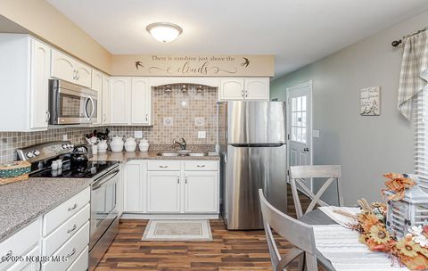 Tiny photo for 600 Charles Avenue, Findlay, OH 45840 (MLS # 10000208)