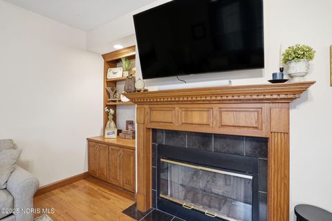 Tiny photo for 15818 Forest Lane, Findlay, OH 45840 (MLS # 10003118)