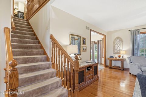 Tiny photo for 15818 Forest Lane, Findlay, OH 45840 (MLS # 10003118)