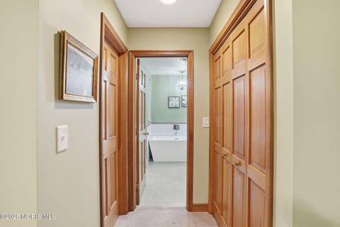 Tiny photo for 15818 Forest Lane, Findlay, OH 45840 (MLS # 10003118)