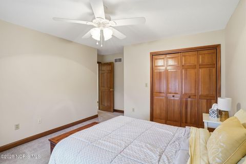 Tiny photo for 15818 Forest Lane, Findlay, OH 45840 (MLS # 10003118)