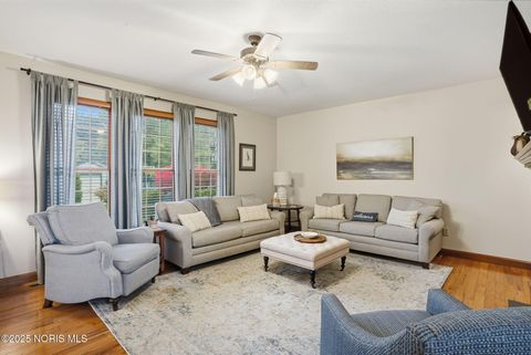 Tiny photo for 15818 Forest Lane, Findlay, OH 45840 (MLS # 10003118)