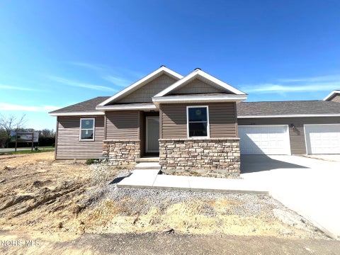 Condo For Sale - 987 Greenbrier Road #139<br/> Upper Sandusky, OH 43351