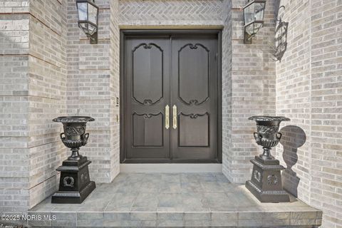 Tiny photo for 3555 Hill River Drive, Toledo, OH 43615 (MLS # 10000853)