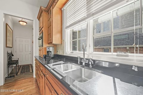 Tiny photo for 3555 Hill River Drive, Toledo, OH 43615 (MLS # 10000853)