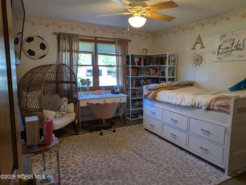 Tiny photo for 660 Parkside Drive, Wauseon, OH 43567 (MLS # 10000384)