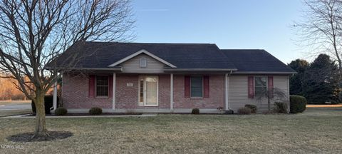 Photo of 761 Marlow Drive, Liberty Center, OH 43532 (MLS # 10004580)