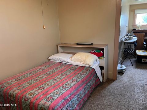 Tiny photo for 1150 W Wayne Street, Lima, OH 45805 (MLS # 10009210)
