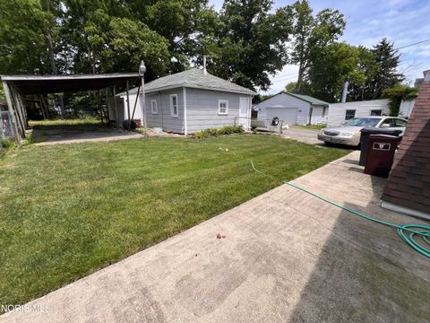 Tiny photo for 1150 W Wayne Street, Lima, OH 45805 (MLS # 10009210)