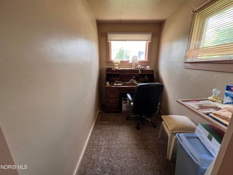 Tiny photo for 1150 W Wayne Street, Lima, OH 45805 (MLS # 10009210)