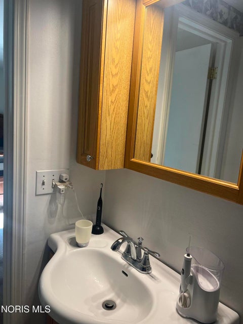 Tiny photo for 1763 Fallbrook Road, Toledo, OH 43614 (MLS # 10013090)