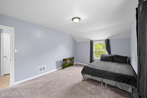 Tiny photo for 2146 Marlow Road, Toledo, OH 43613 (MLS # 10003744)