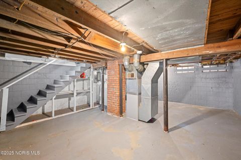 Tiny photo for 2146 Marlow Road, Toledo, OH 43613 (MLS # 10003744)