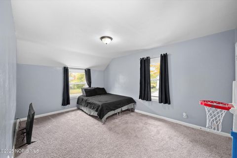 Tiny photo for 2146 Marlow Road, Toledo, OH 43613 (MLS # 10003744)