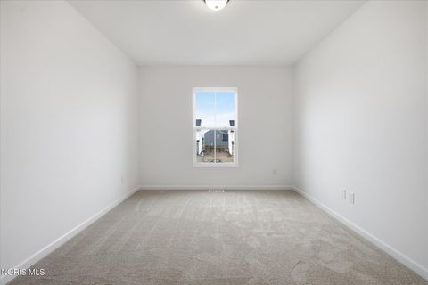 Tiny photo for 161 Bentley Drive, Perrysburg, OH 43551 (MLS # 10005001)