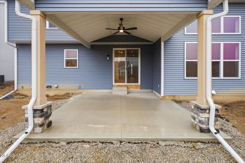 Tiny photo for 161 Bentley Drive, Perrysburg, OH 43551 (MLS # 10005001)