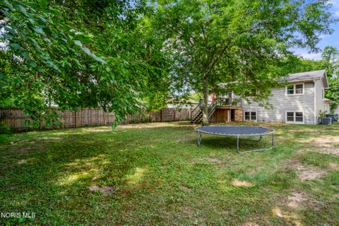 Tiny photo for 5744 Roan Road, Sylvania, OH 43560 (MLS # 10011150)