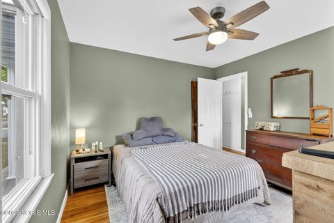 Tiny photo for 1172 Shelly Avenue, Maumee, OH 43537 (MLS # 10000377)