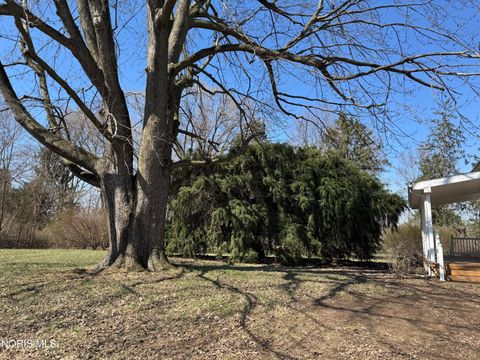 Tiny photo for 6213 State Route 110, Napoleon, OH 43545 (MLS # 10005342)