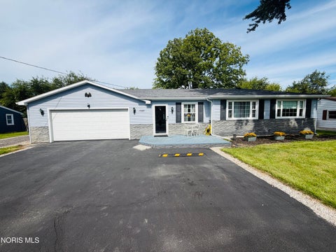Tiny photo for 19487 County Rd 1048, Defiance, OH 43512 (MLS # 10012575)
