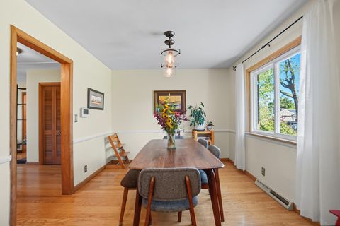 Tiny photo for 609 Lincolnshire Lane, Findlay, OH 45840 (MLS # 10000064)