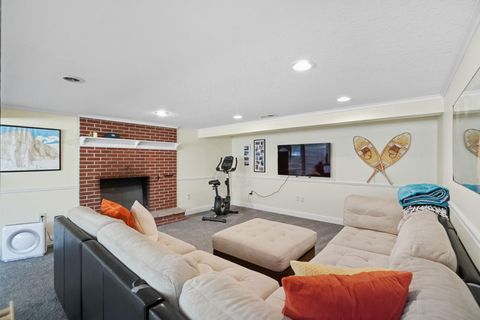 Tiny photo for 609 Lincolnshire Lane, Findlay, OH 45840 (MLS # 10000064)