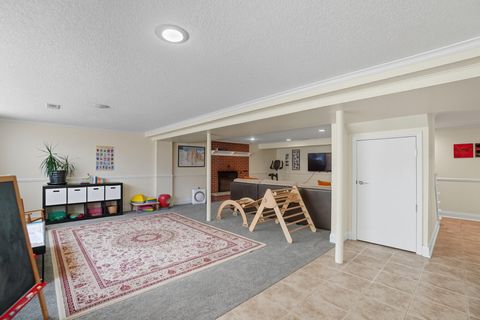 Tiny photo for 609 Lincolnshire Lane, Findlay, OH 45840 (MLS # 10000064)