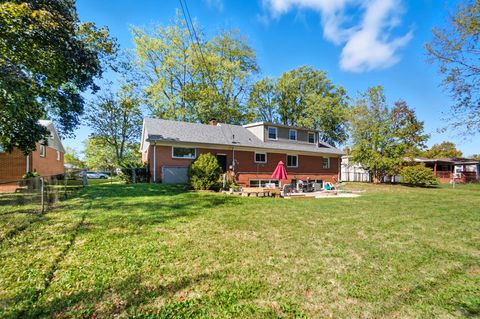 Tiny photo for 609 Lincolnshire Lane, Findlay, OH 45840 (MLS # 10000064)