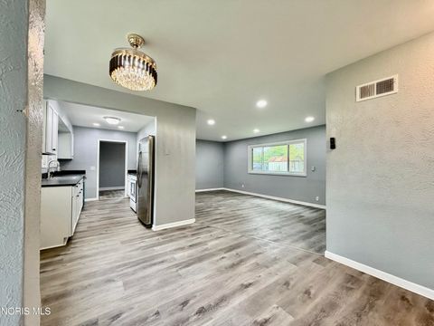 Tiny photo for 1643 Longwood Drive, Toledo, OH 43615 (MLS # 10007198)