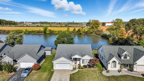 Photo of 7014 Twin Lakes Road, Perrysburg, OH 43551 (MLS # 6136906)