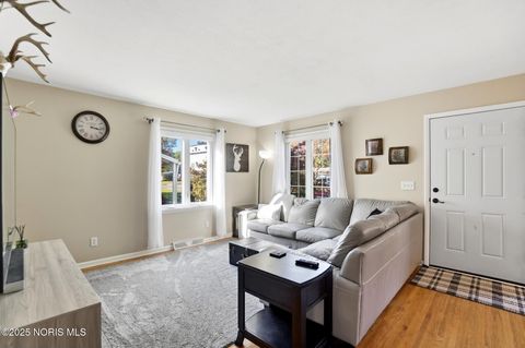 Tiny photo for 3121 Gracewood Road, Toledo, OH 43613 (MLS # 10000398)