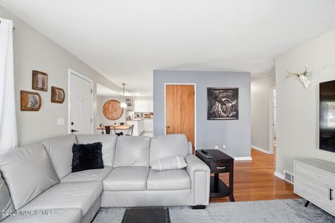 Tiny photo for 3121 Gracewood Road, Toledo, OH 43613 (MLS # 10000398)
