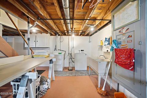 Tiny photo for 3121 Gracewood Road, Toledo, OH 43613 (MLS # 10000398)