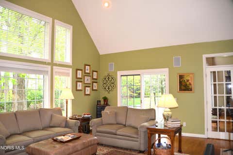 Tiny photo for 4536 Dovewood Lane, Sylvania, OH 43560 (MLS # 10007471)