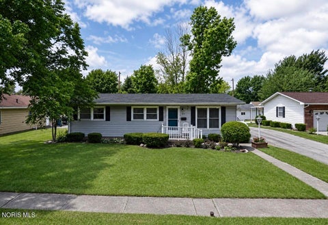 Photo of 609 N Gilmore Street, Kenton, OH 43326 (MLS # 10010517)