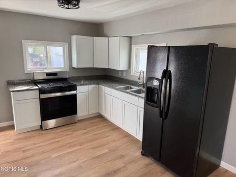 Tiny photo for 611 W Jackson Street, West Unity, OH 43570 (MLS # 10005932)