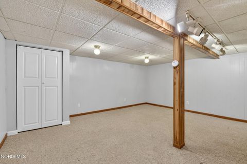 Tiny photo for 6715 Garden Road, Maumee, OH 43537 (MLS # 10007407)