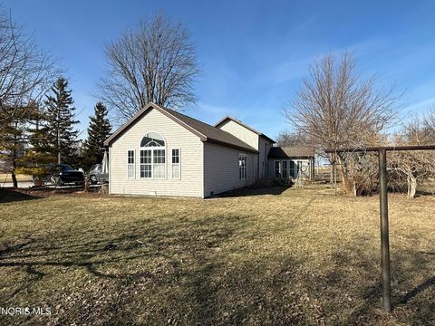 Tiny photo for 8246 Cedar Point Road, Oregon, OH 43616 (MLS # 10004468)