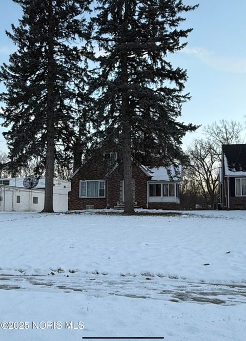 Photo of 4705 W Bancroft Street, Toledo, OH 43615 (MLS # 10002137)