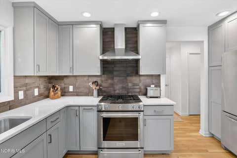 Tiny photo for 2707 Rexton Ridge Circle, Toledo, OH 43617 (MLS # 10009106)