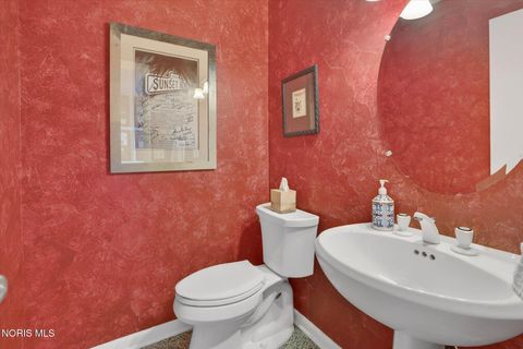 Tiny photo for 2707 Rexton Ridge Circle, Toledo, OH 43617 (MLS # 10009106)