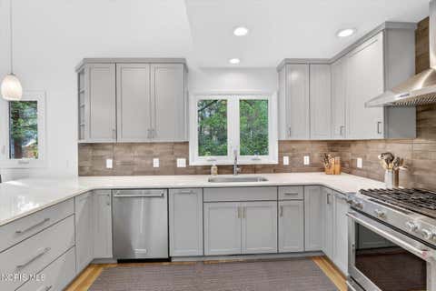 Tiny photo for 2707 Rexton Ridge Circle, Toledo, OH 43617 (MLS # 10009106)