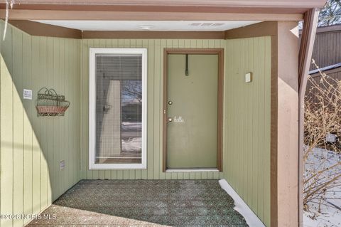 Tiny photo for 111 Civic Drive, Perrysburg, OH 43551 (MLS # 10003400)