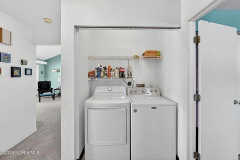 Tiny photo for 111 Civic Drive, Perrysburg, OH 43551 (MLS # 10003400)