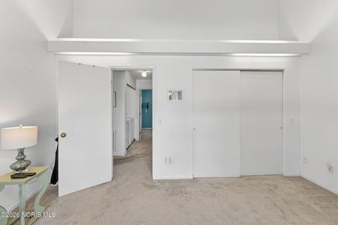 Tiny photo for 111 Civic Drive, Perrysburg, OH 43551 (MLS # 10003400)