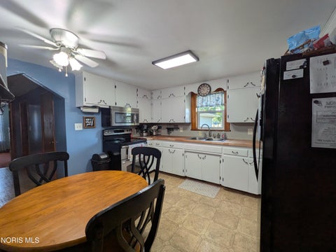 Tiny photo for 15613 Ohio 66, Defiance, OH 43512 (MLS # 10010074)