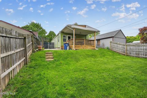 Tiny photo for 1204 Higley Street, Toledo, OH 43612 (MLS # 10007172)