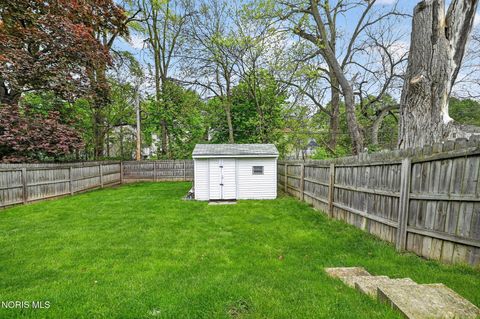 Tiny photo for 1204 Higley Street, Toledo, OH 43612 (MLS # 10007172)