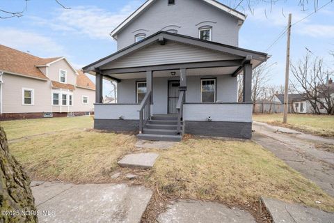 Tiny photo for 1518 Buckingham Street, Toledo, OH 43607 (MLS # 10002477)